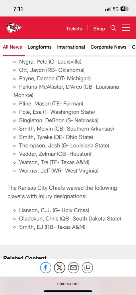 EddieRes's tweet photo. The Chiefs official website unveils all the moves that were made to cut the roster down to 53.

This is a safe space, #ChiefsKingdom  . Feel free to air out your opinions. https://t.co/oWtNiwDZRZ
