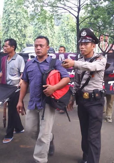 Andiarief__'s tweet photo. Kehilangan lagi kawan yang baik dan pemberani, selamat jalan Antok. https://t.co/sPHq9f2SG8