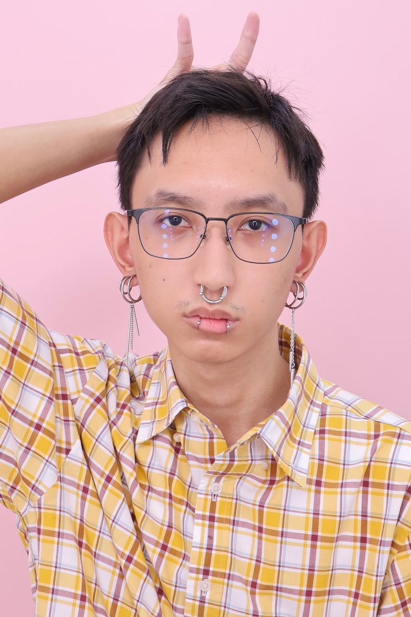 RBLX_KOREANAIR's tweet photo. Be EXPRESSIVE
#facialpiercing #septumpiercing #lippiercing #earrings #piercings https://t.co/I3k8EgxlWP