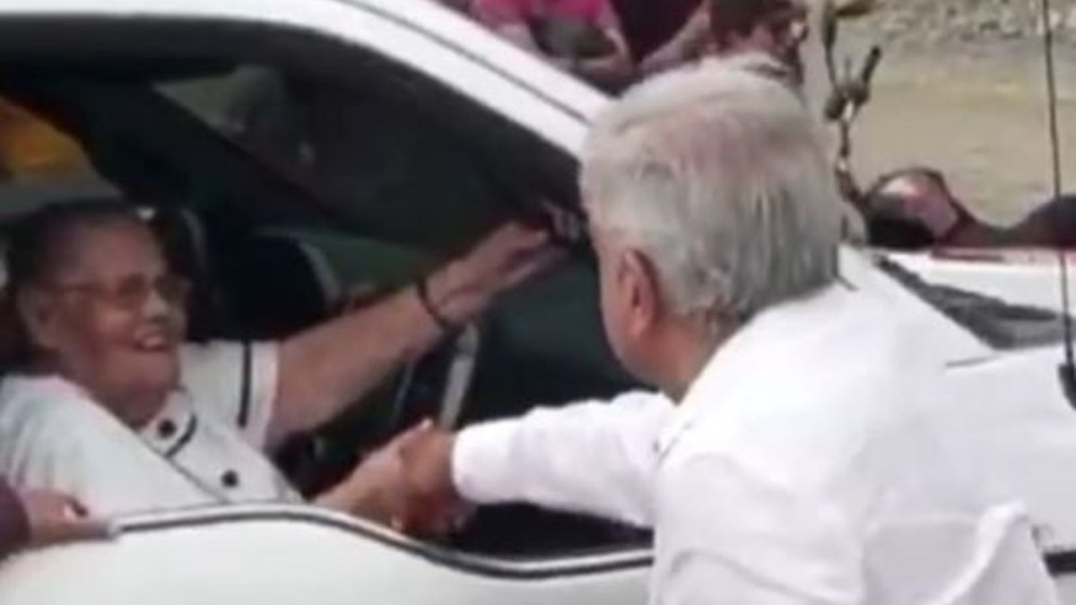 Gakam_'s tweet photo. @CarlosVZenteno TODOS son una basura manga de criminales tanto peña Calderón Fox igual amlo y la perra de Claudia. https://t.co/OhtlAfZj7O