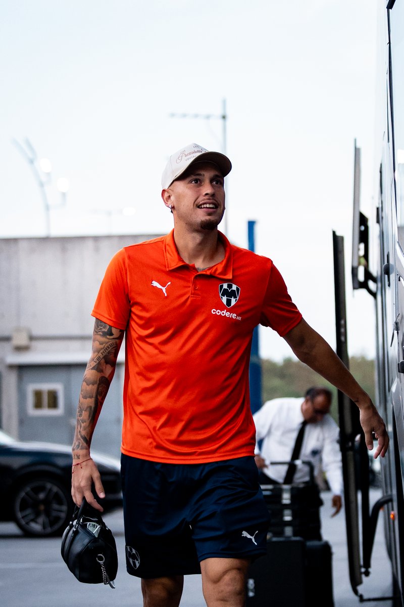 Rayados's tweet photo. Llegamos a Casa.🔥🏟️ https://t.co/9CJ0TtsJBt