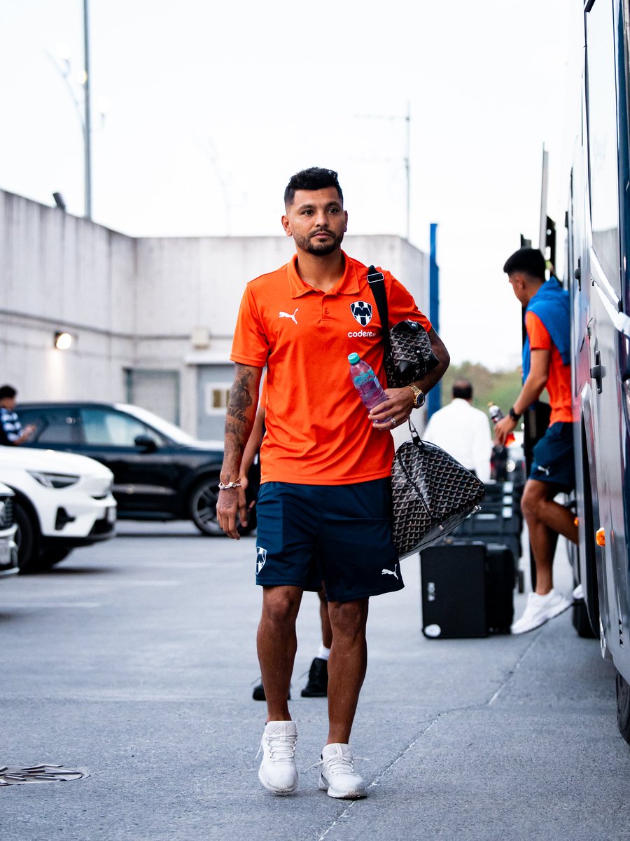 Rayados's tweet photo. Llegamos a Casa.🔥🏟️ https://t.co/9CJ0TtsJBt