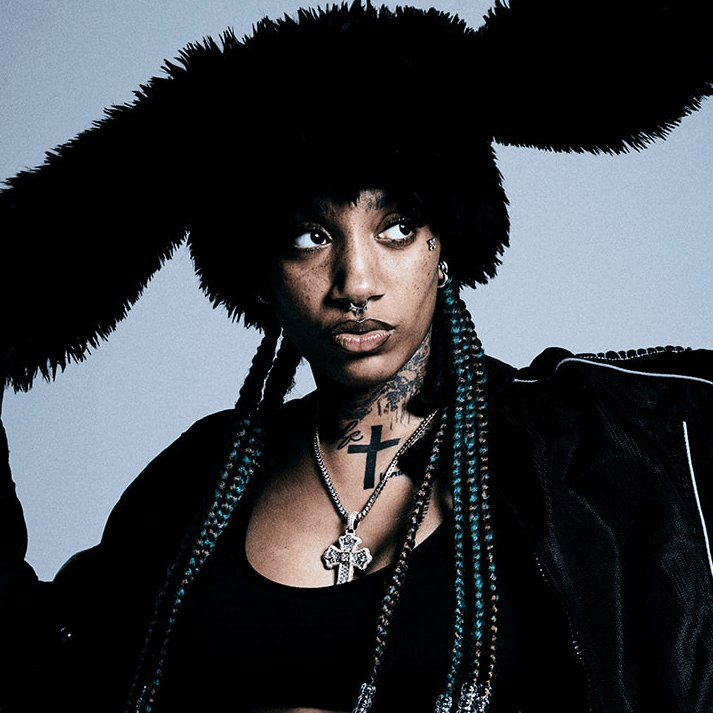 bugginfasho's tweet photo. Who is the Better female rapper, Molly Santana or BK The Rula? https://t.co/MUVVvmkV8e