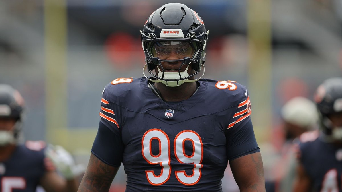 TradeVerdicts's tweet photo. Trade Verdict:

Falcons: B+
Bears: B

To Atlanta:
Gervon Dexter Sr. (DT)

To Chicago:
Clark Phillips III (CB)
2027 5th-round pick

2027 pick identity TBD.

https://t.co/YVoHKyuNAK https://t.co/Gi4KDlnBpy