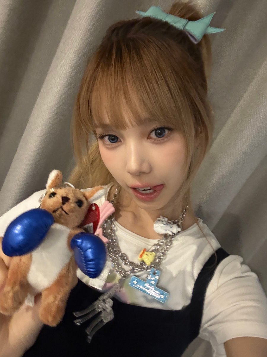 BDC_MIIA's tweet photo. 시드니 또 가고싶어ㅠ💗🥹

#Mia #미야 #미냥이 
#BabyDONTCry #BDC #베돈크 https://t.co/xxSQQD56SF
