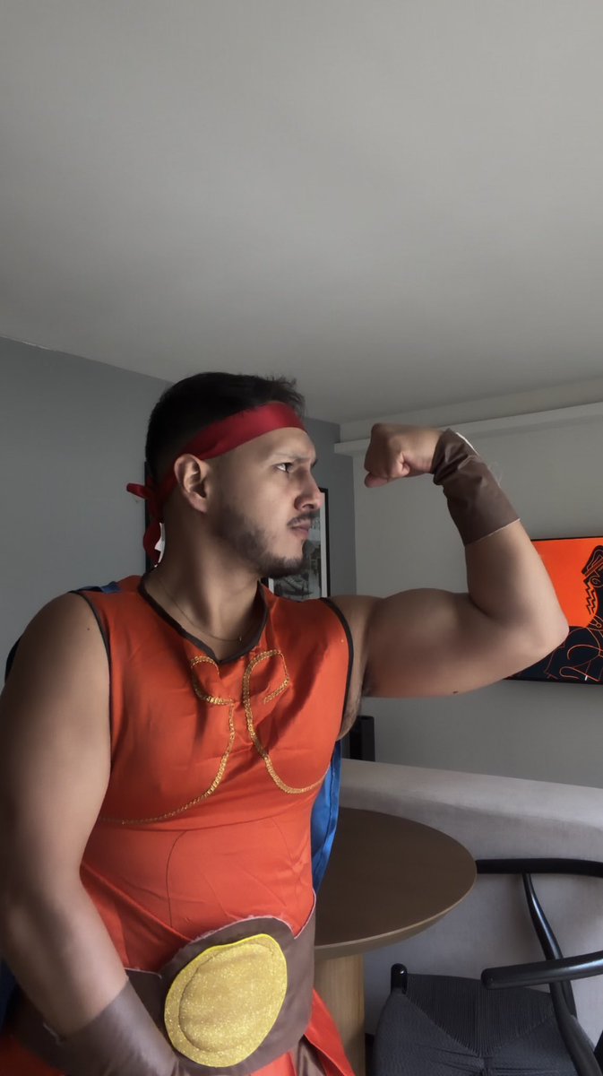 JOVAR07's tweet photo. Cero a Héroe 🧡💪 https://t.co/IHxHTkH0b9