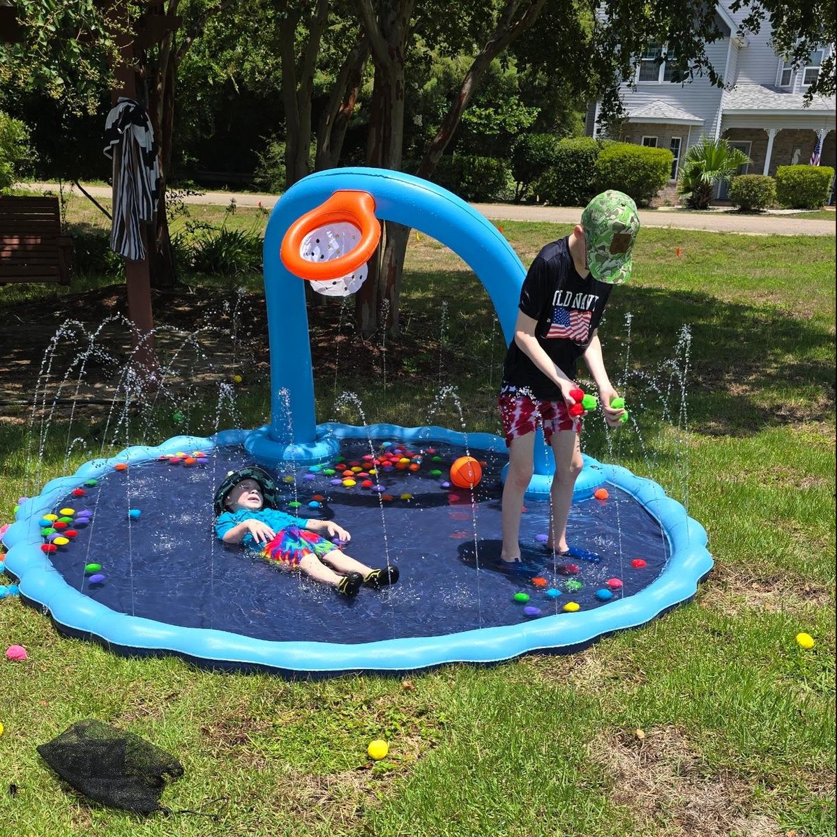 MadalineUrda's tweet photo. After sleeping in yesterday, I trained at the neighborhood beach while Daxton played Pokémon Go: hang clean/presses, pier runs, and sandball carries. The boys also had a blast outdoors with Deklan’s birthday splash pad. https://t.co/zhASmJOxqy
