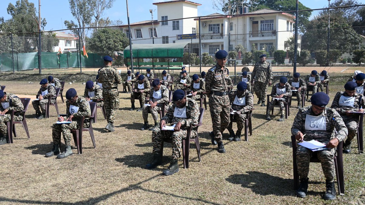ClarkSwaynpi's tweet photo. Pre-Induction Training concluded successfully at Unit HQ, 109 Bn. The assessment, supervised by the Commandant of 69 Bn, upheld high standards of knowledge, discipline, and tactical understanding. https://t.co/Qu94ddjytU