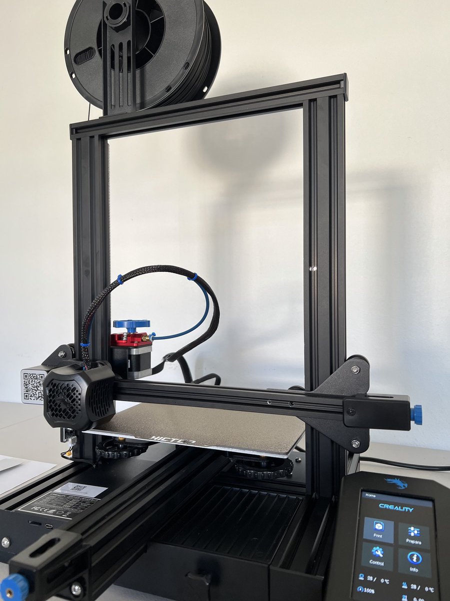 787maker's tweet photo. Ender 3 v2 https://t.co/kiCOAMFzWP