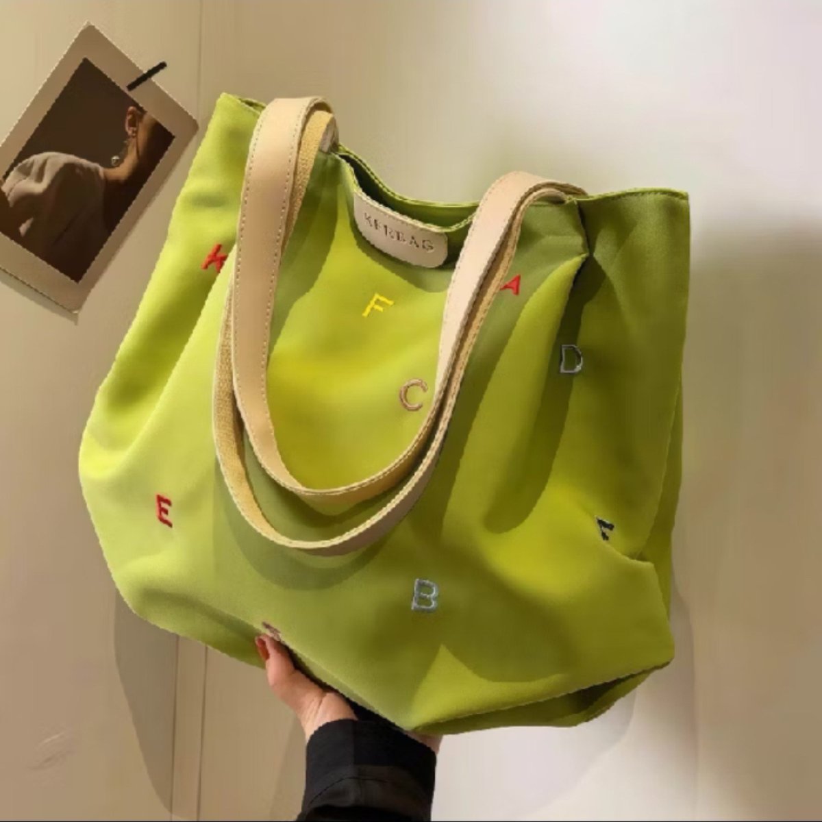elsamatcha_'s tweet photo. Bismillah
Green avocado bag #tas #shopeeaffiliate #racunshopee #shopeeID 

1. 📎 https://t.co/WgR9RP0rmp
2. 📎 https://t.co/WdshhgTYli
3. 📎 https://t.co/6eyVNJLFCE
4. 📎 https://t.co/GbO9zeib7z https://t.co/W0znpXqBzA