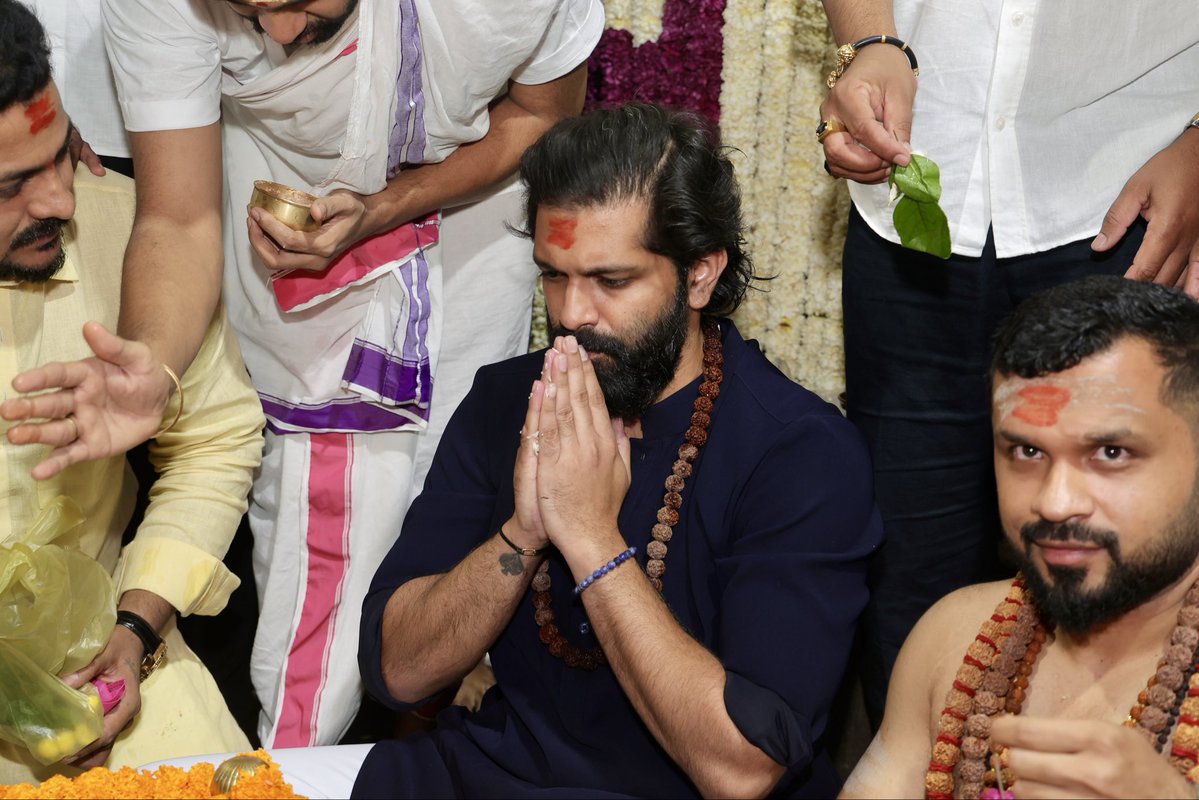 amitrthackeray's tweet photo. हर-हर महादेव 🙏🏼🚩

📍श्री क्षेत्र भीमाशंकर ज्योतिर्लिंग मंदिर, पुणे https://t.co/PhNLB6lLNf
