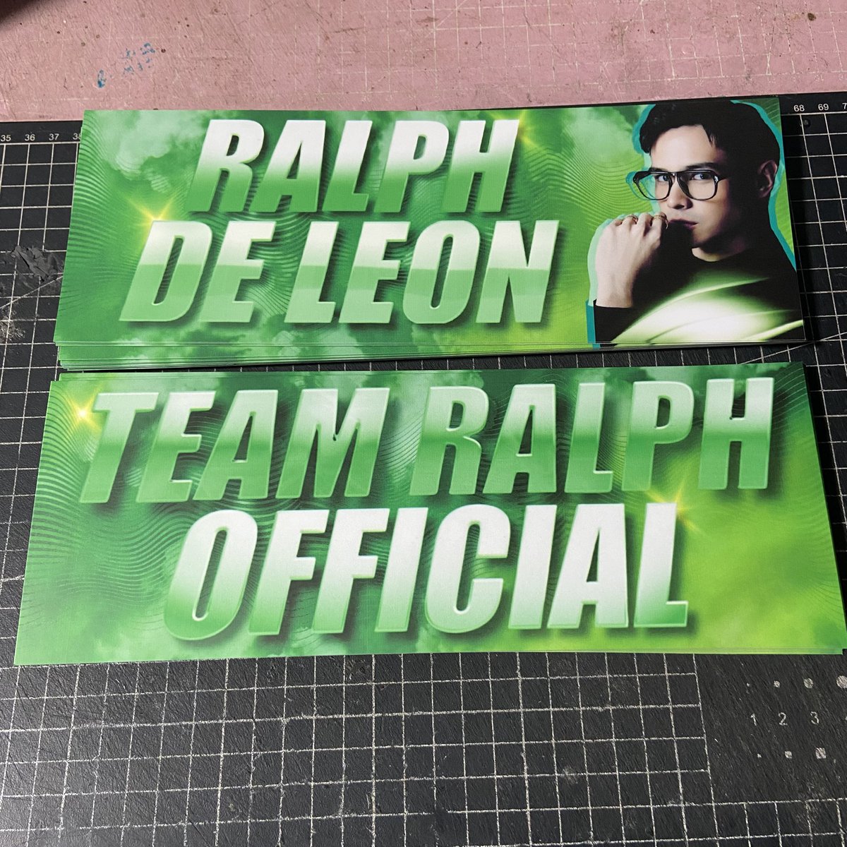 printedbyniksv's tweet photo. #printedbyniks

➡️ 50pcs matte coated hand banners for RALPH DE LEON ✨

layout & prints by: @printedbyniksv

thank you so much po! pls help us RT & Like this post.

t. wts lfb lfs lf wtb printing services printing service rush print bulk prints ppop pbb ralph de leon pbb collab azralph