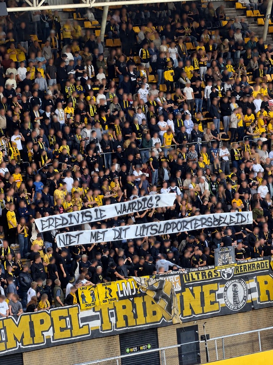 MissieMaat's tweet photo. Fotoverslag Roda JC Kerkrade – NAC Breda https://t.co/XscxQUEE89 #RodaJC #RJCnac #RODnac https://t.co/SVjfyldiQK