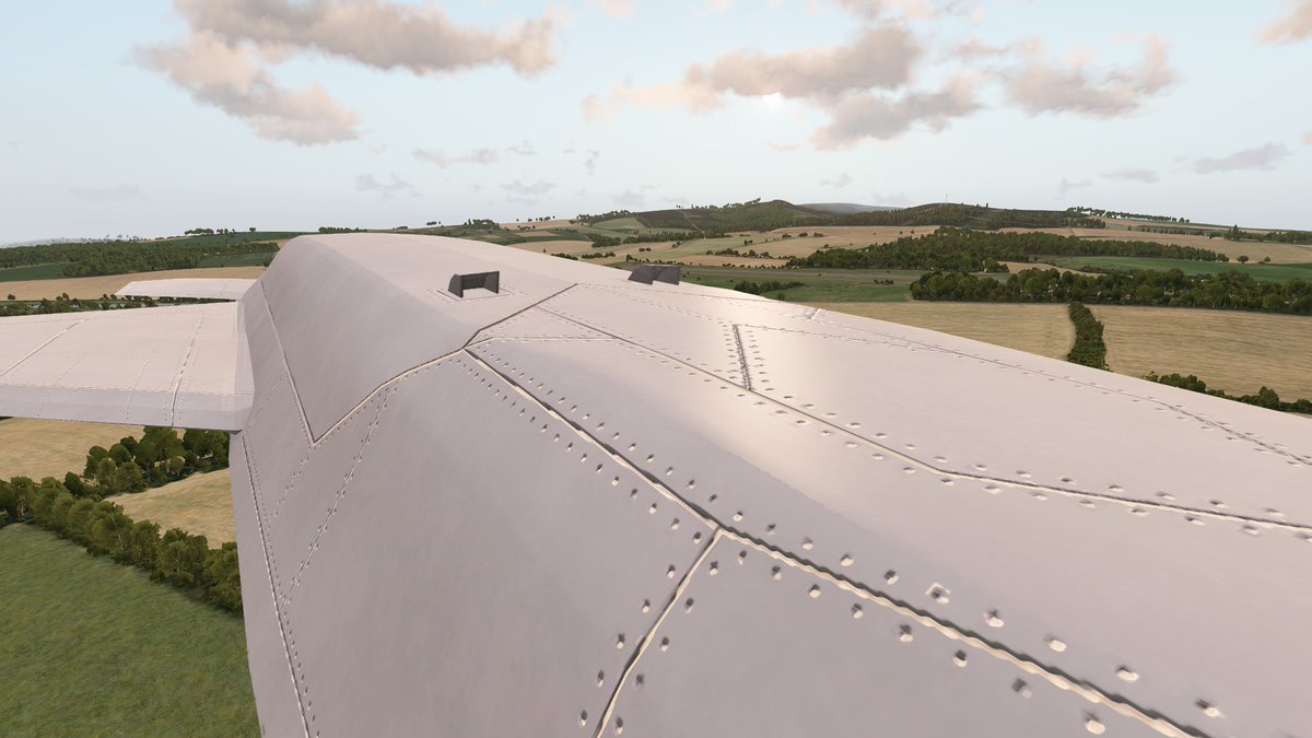 Matt111GC's tweet photo. Steady progress on bringing an iconic piece of AC7 into A3

- Original drone 3d model.
- New container 3d model mimicking the vanilla containers and unwrapped to match their UVs
#acecombat #arma3 #armaplatform https://t.co/OzzTSA3pn4