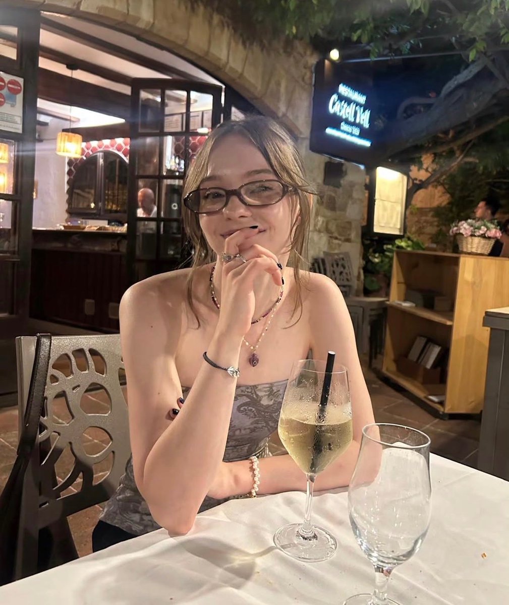 TheCinesthetic's tweet photo. Emma Myers stuns in newly shared photos 📸 https://t.co/AltnmYlQ9C