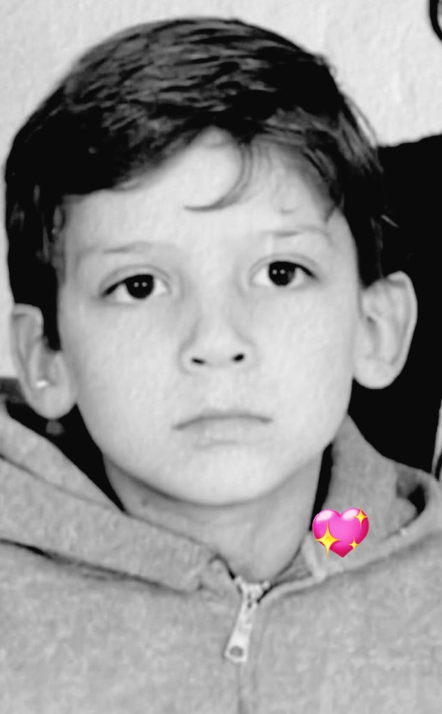 LoryDlim's tweet photo. @LeonBenLarregui Tú mi Solecito 🌞❤ J'adore Mon Amour 😍💘✨ My 👑 💎Hermoso💋❤😍💘✨
L' Amour de ma vie 😍❤💋
#siempreteamo  #mybb #myreyhermoso💘 https://t.co/m23xrzAWUS