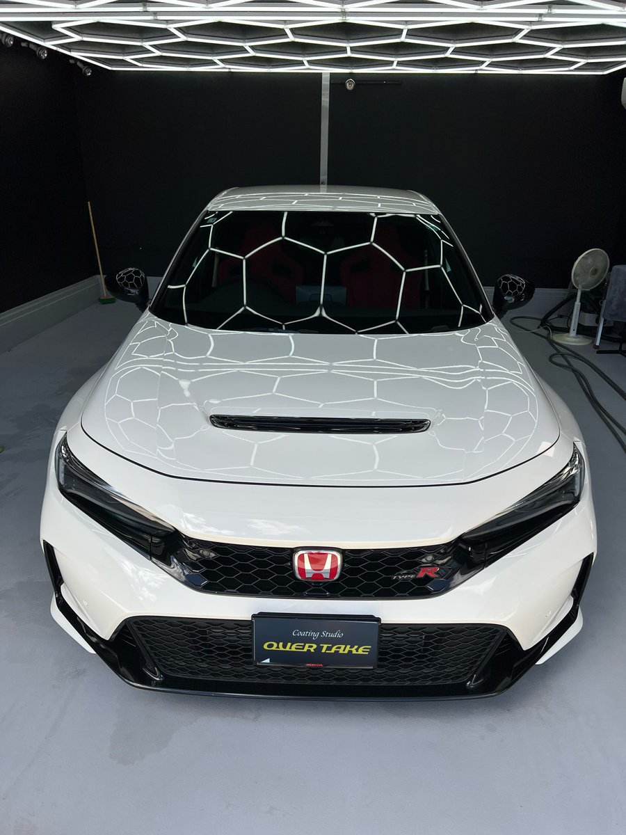coatingovertake's tweet photo. 長野県佐久市のOVER TAKEです

通常洗車ご依頼ありがとうございました🙇

昨年メンテナンスをさせて頂いておりますが、次回セラミックコーティングを3層で再施工を予定されております。ご家族のお車も含めて5台施工させて頂いております

来月もメンテナンスのご予約ありがとうございます🙇 https://t.co/0LMcAG8ad9