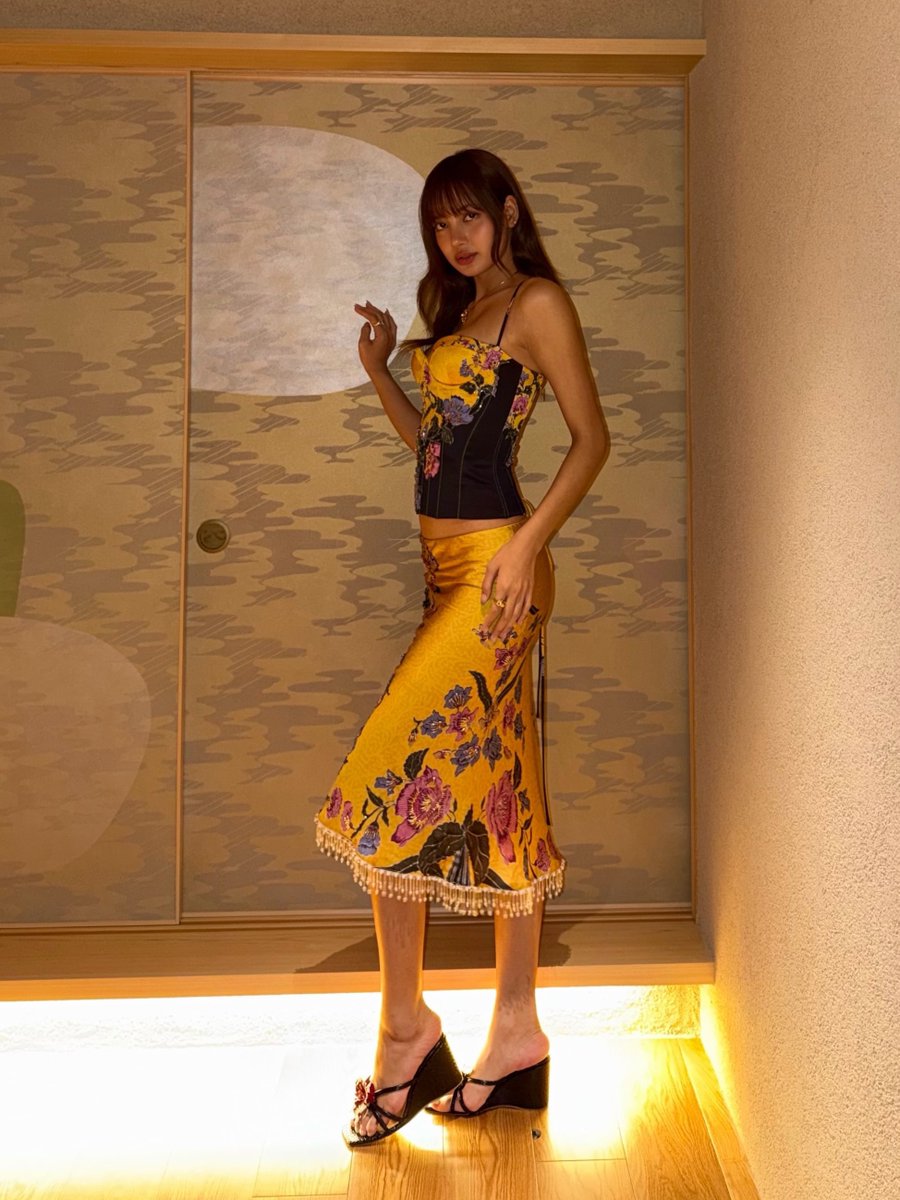 pinksview's tweet photo. MISS LISA… https://t.co/roqgejJHRU