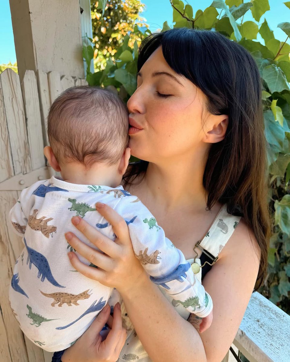 olsonolivia4496's tweet photo. Suddenly Mother’s Day feels different. Being Levi’s mom is the best thing that has ever happened to me. My son is the strongest, sweetest, happiest little guy. I’m so in love it hurts. My heart is overflowing. Beyond grateful. Happy Mother’s Day to a... https://t.co/bXISX8df0I