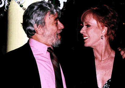 iShowTunes's tweet photo. β₯ #StephenSondheim β₯ #CarolBurnett β₯ https://t.co/cj00boQHUw