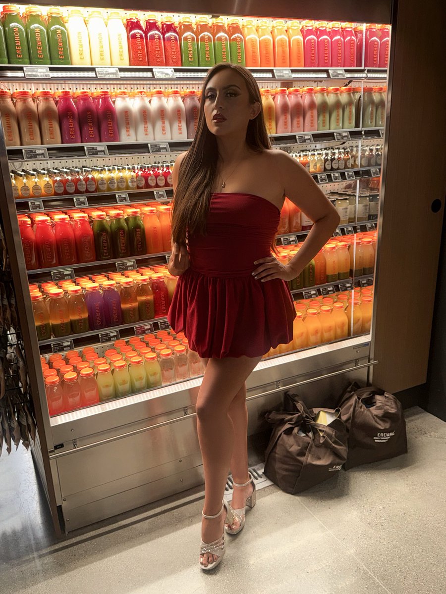 victoriadelrioo's tweet photo. Some things you don’t realize you lost until nothing else feels the same. 🥀
Thank you for having me
@erewhon @therumor
#NothingCompares2U #Unspoken #SomeThingsNeverChange #RumorApp #ThankYouRumorApp https://t.co/ArfyVKLFgK