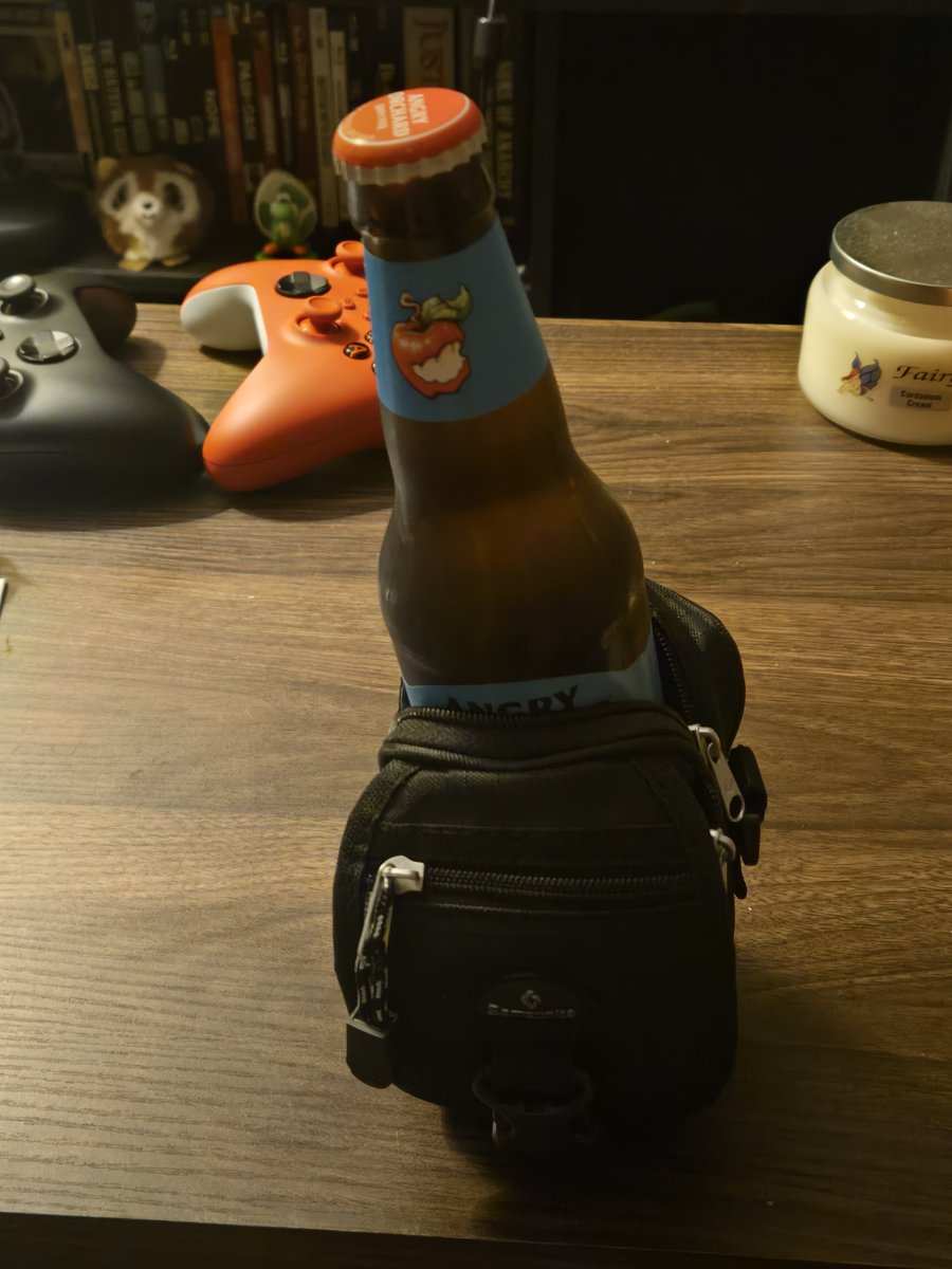 Nick_Cerveza's tweet photo. Fuck this I'm running away from home https://t.co/0hURPd8JKx