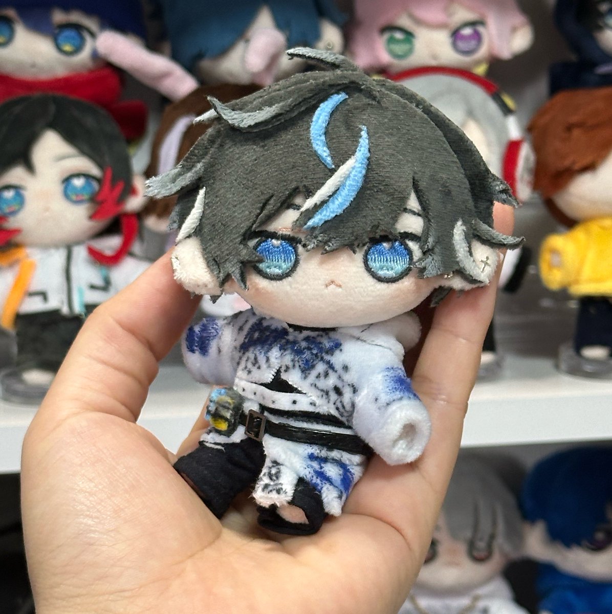 bl_be_82's tweet photo. UNDAYSのクロくんぬいを作りました🐈‍⬛
細部まで頑張った！！ https://t.co/PIEVZNILtz