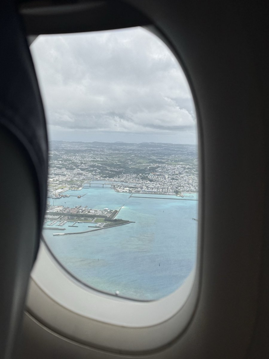 Gucchi69814151's tweet photo. 沖縄〜着いた〜 https://t.co/MJUUOceP9j