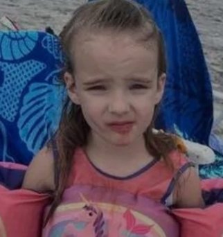 CoffindafferFBI's tweet photo. Sailor Hayes

Please use your platforms to help find Sailor. 

Why are my spider senses on alert?

"The child’s mother reported that Sailor Hayes wandered off a short while ago, according to the Georgetown County Sheriff’s Office.

Sailor is 3 feet 6 inches tall with blond hair and blue eyes. She was last seen wearing a one-piece light blue bathing suit and a pink and white lanyard around her ankle."

#Missing
#SouthCarolina