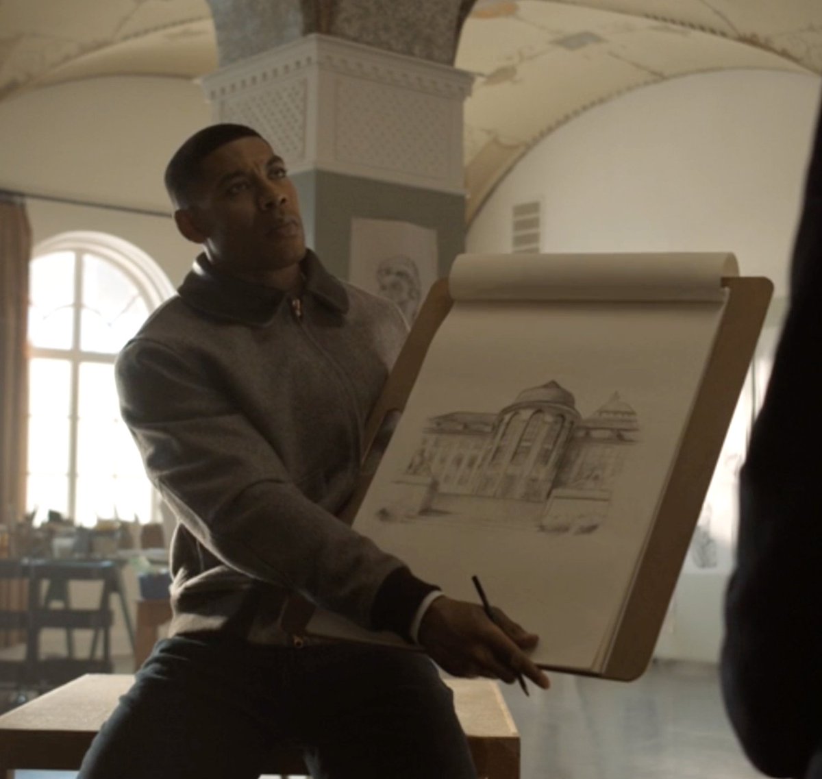 DCUBrief's tweet photo. John Stewart's backstory in 'LANTERNS' includes him going to art school and being a skilled artist https://t.co/x5kthBhQYd