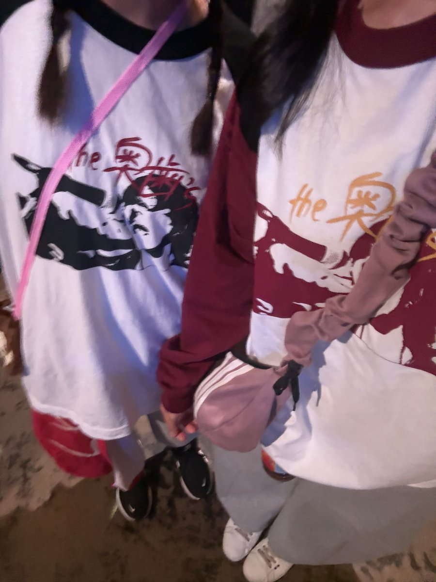 etsal901's tweet photo. 初奥歯's行ってきた！だいすきなハニーハニー聞けて大満足> < ♡
来月も行きたいなー( ; ; ) https://t.co/ZEz0RC3IyS