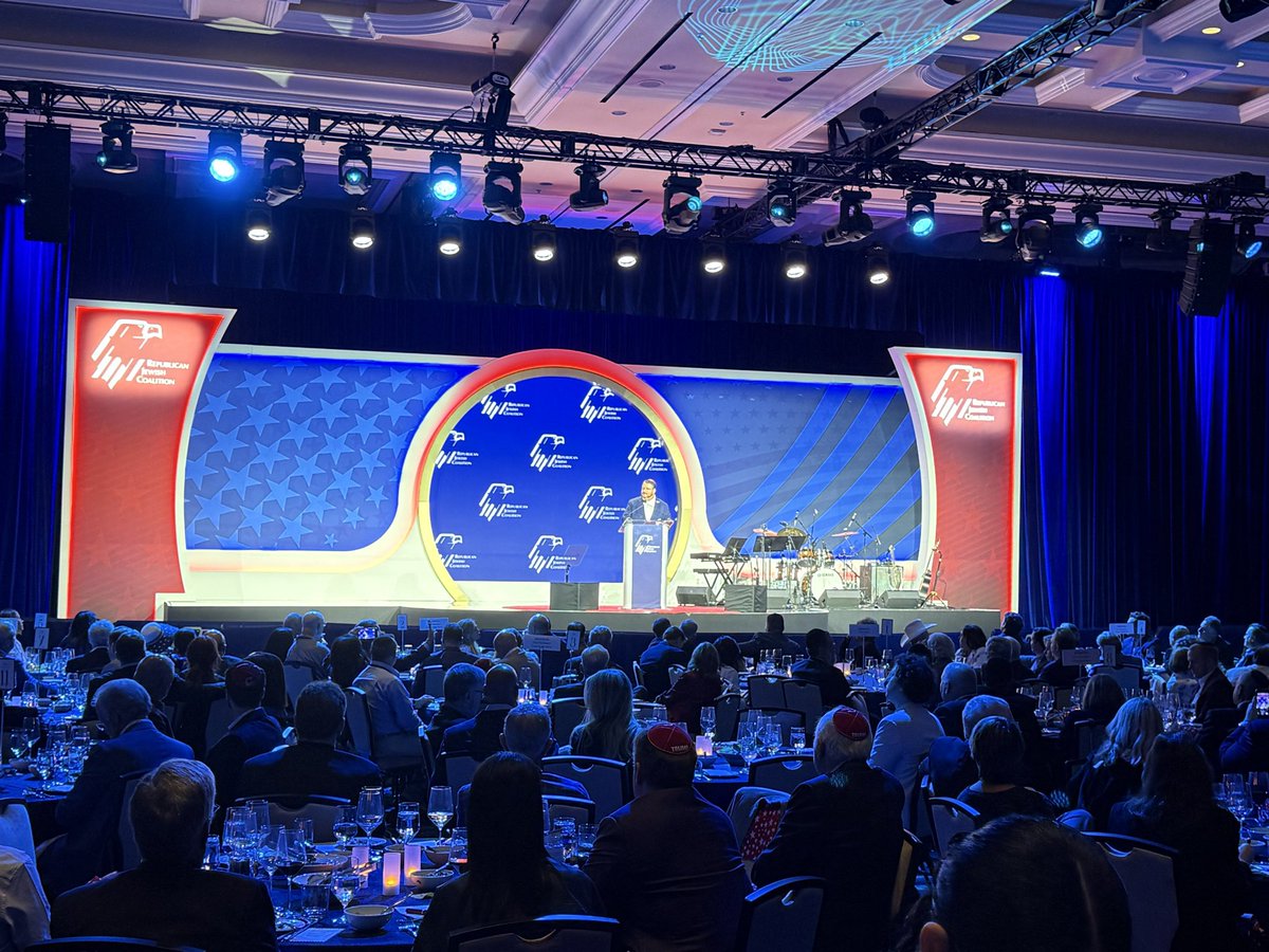 LauraLoomer's tweet photo. Packed house at RJC @RJC tonight for night 1 of their annual event in Las Vegas. About 1,000 attendees. Lots of enthusiasm and support for President Trump and the US-Israel alliance. 

Many members of Congress are here fundraising but will be catching red eye flights back to DC tomorrow for votes as members return from recess.