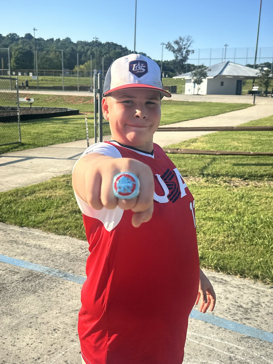 MathewsAsh15's tweet photo. Great weekend picking up with Elite 12u in Athens. Felt good to be on the field. 🥇 https://t.co/DIHHZixjw0