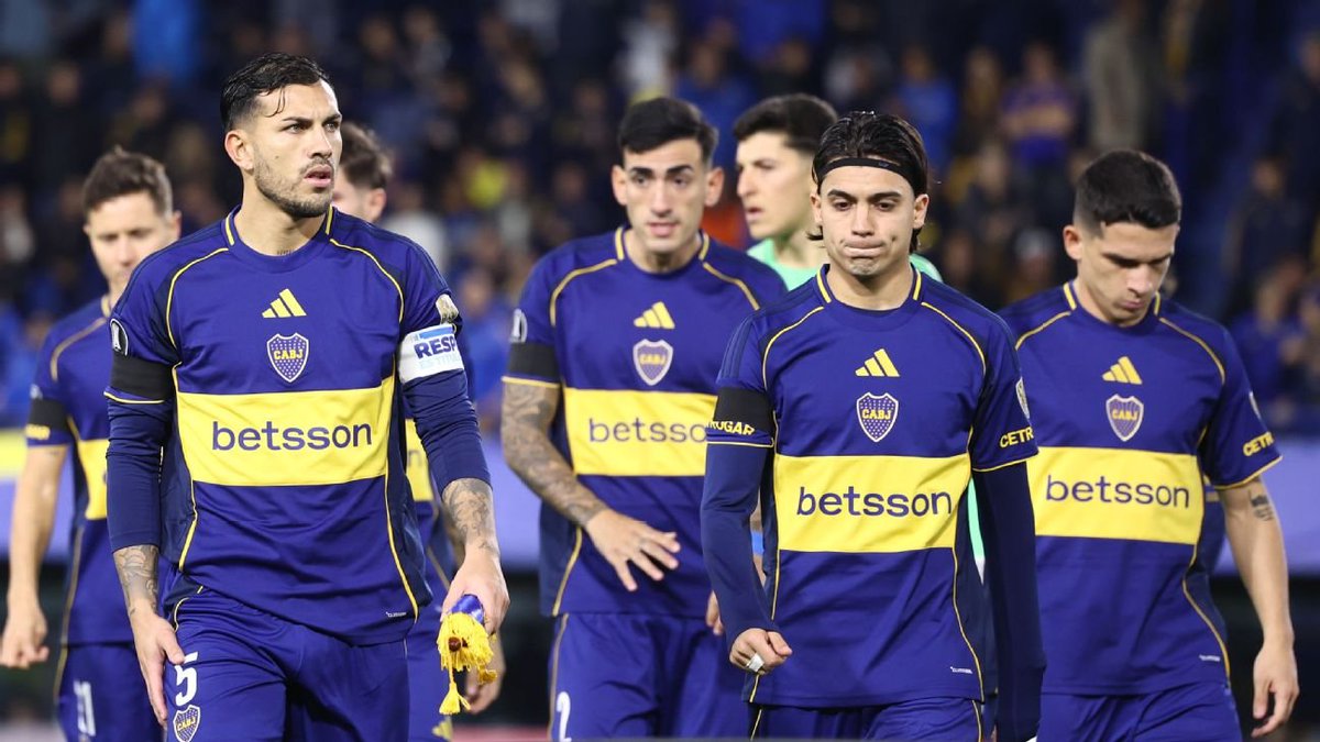 _Ezeee18's tweet photo. Camiseton que quedó en el olvido.  Buenas noches. https://t.co/wmOIu6c3wq