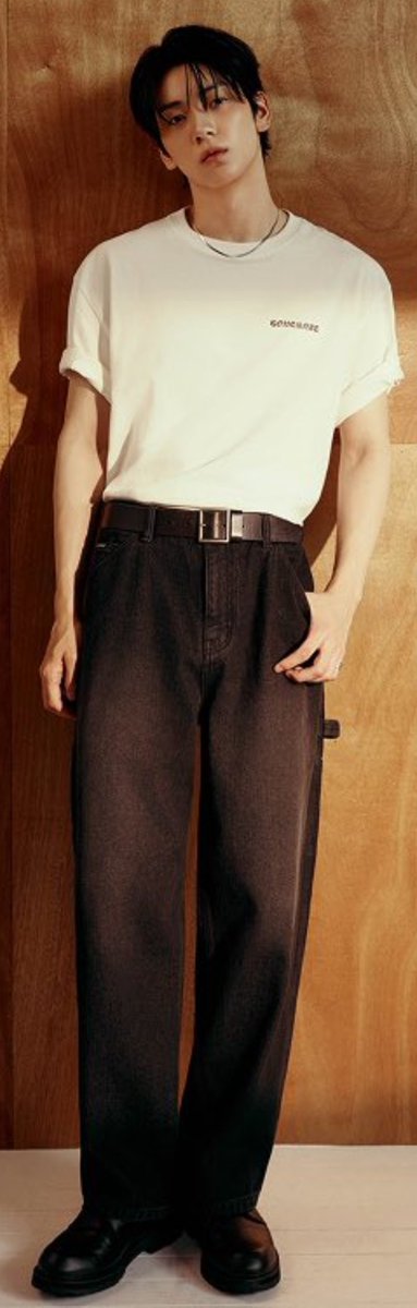 TXT__Alex's tweet photo. 수빈도 수빈인데 전신도 전신이다... https://t.co/xf0oSKbFMK