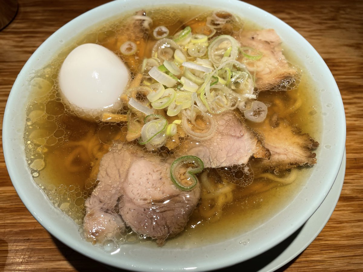 sou_silver's tweet photo. 田町えっちゃんラーメンの中華そば並
東京都港区 https://t.co/g23sjbCzbY