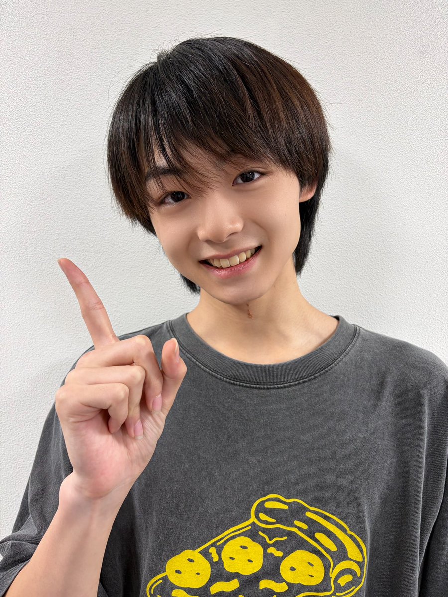 iiondo_official's tweet photo. /／
 📣リリースイベント特典会情報
\＼

本日の撮影ポーズをお知らせします！

📍羽田エアポートガーデン

📸グループ撮影会・グループ&amp;グループ撮影会
指ハート

📸2ショット撮影会
A iiONDOポーズ☝️
B おもちポーズ
C パイロット🧑‍✈️

#iiONDO
#はつ恋ONDOの夏が来た
#EBiDAN https://t.co/30I18JTUoK