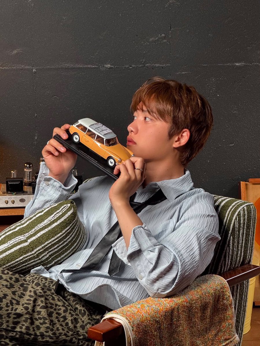 _IMBOWVYBD's tweet photo. ☆.｡.: 𝐷𝐴𝐼𝐿𝑌 𝐷𝑂𝐻𝐾𝑌𝑈𝑁𝐺𝑆𝑂𝑂 .｡.:☆

หล่อสะอาด ปราศจากเวรกำมากลูกแม่ https://t.co/UyDyB7NsQD