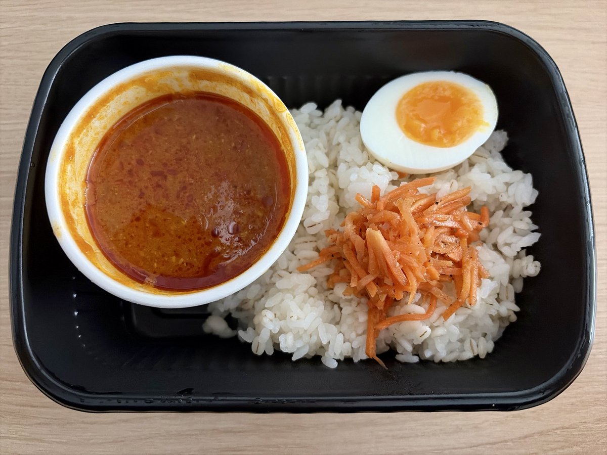 tcpippei's tweet photo. TMCプレーンカリー
半熟半玉 人参マリネ
581円
TOKYO MIX CURRY 芝浦シーバンス https://t.co/CtmRbTnm9k