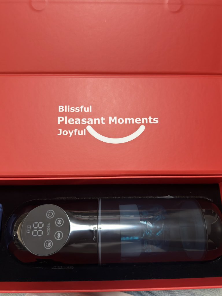 bl_puuuuusuke's tweet photo. すごい電動オナホールをご提供いただきました。

バイブにバキューム、ピストンしながらの高速回転で気持ち良すぎてすぐに果てます。笑

ご興味ある方は👇

@yukiusagicdj
@mizukii1150
@morigawa218
@kuronekocdj
@Amanecdj https://t.co/Nyd4kfXl1c