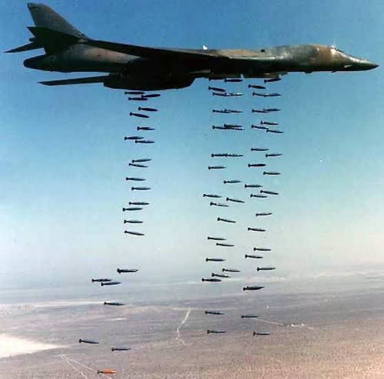 defense_civil25's tweet photo. 🚨Alert: President Trump says Iran's Kharg Island is "being blown to smithereens!” Massive destruction that will force Iran to surrender, in days, maybe hours…. https://t.co/qlJGHrfU2y