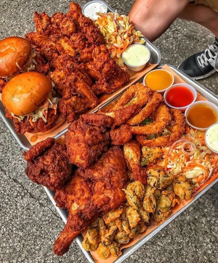 Amazingview435's tweet photo. 🍗🔥 Pure Crispy Heaven! 😋✨ https://t.co/vosGZoL6xx