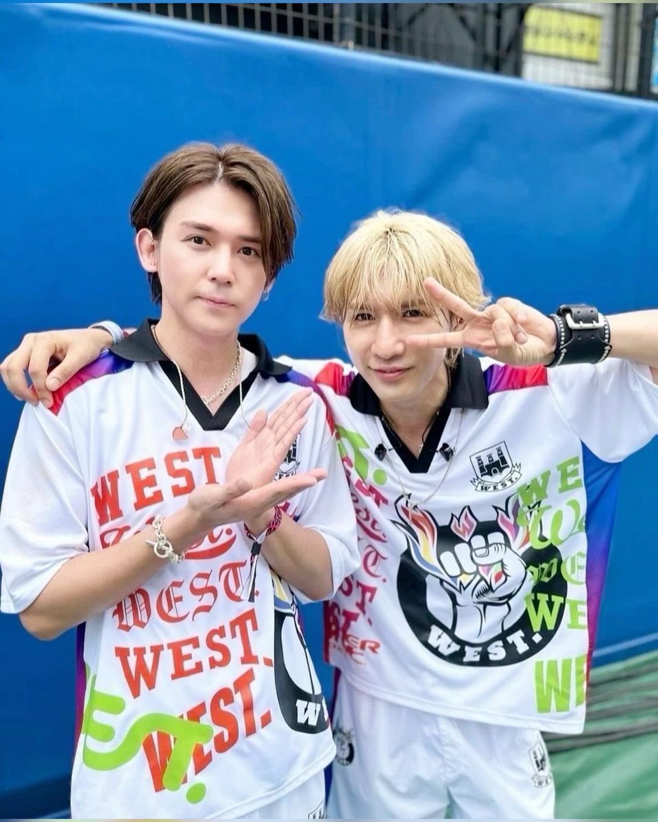 west_kn730's tweet photo. 藤井流星 小瀧望 顔 https://t.co/hg1QMu5mbT