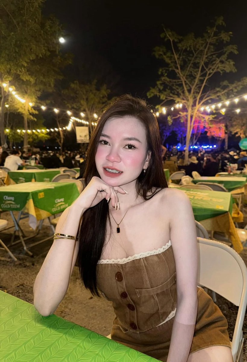 MistyR43702's tweet photo. ครีมพรีเมี่ยม เนียนจริง✨
บอกลาวิธีแต่งหน้าแบบเดิมๆ
ใช้แค่ตัวเดียว บำรุงกันแดด 🌞

ไม่ต้องง้อแป้ง กันน้ำกันเหงื่อ
ไม่อุดตันรูขุมขน

#รับงานปราจีน #ปราจีนบุรี #ปราจีน  #นิคม304
ตรงปก100% https://t.co/o8sO60LDzc