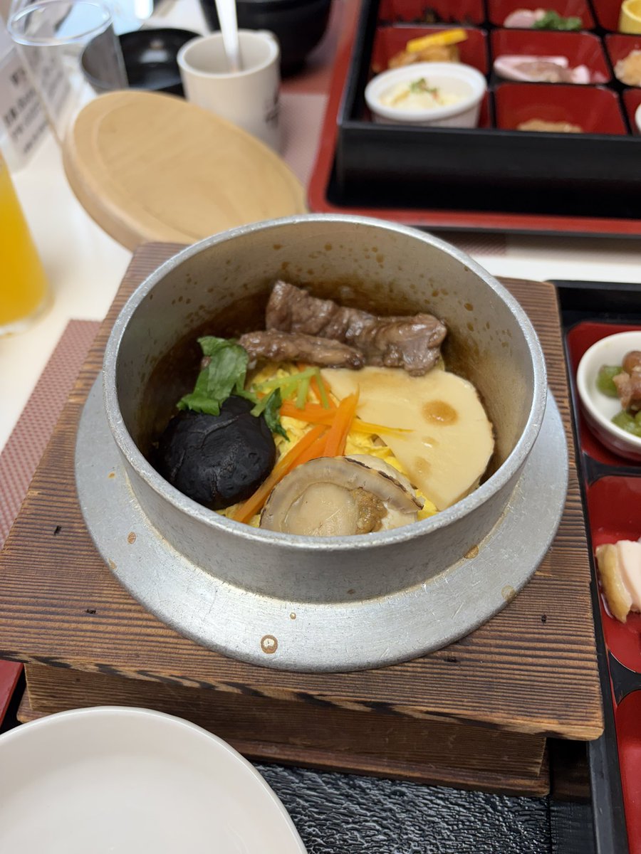 Snapdragon480's tweet photo. #カーリング釜飯
 #ホテルロイヤル北見

 めちゃくちゃ美味しかったです！
また食べに来ます😋😋 https://t.co/rgun1BRELf