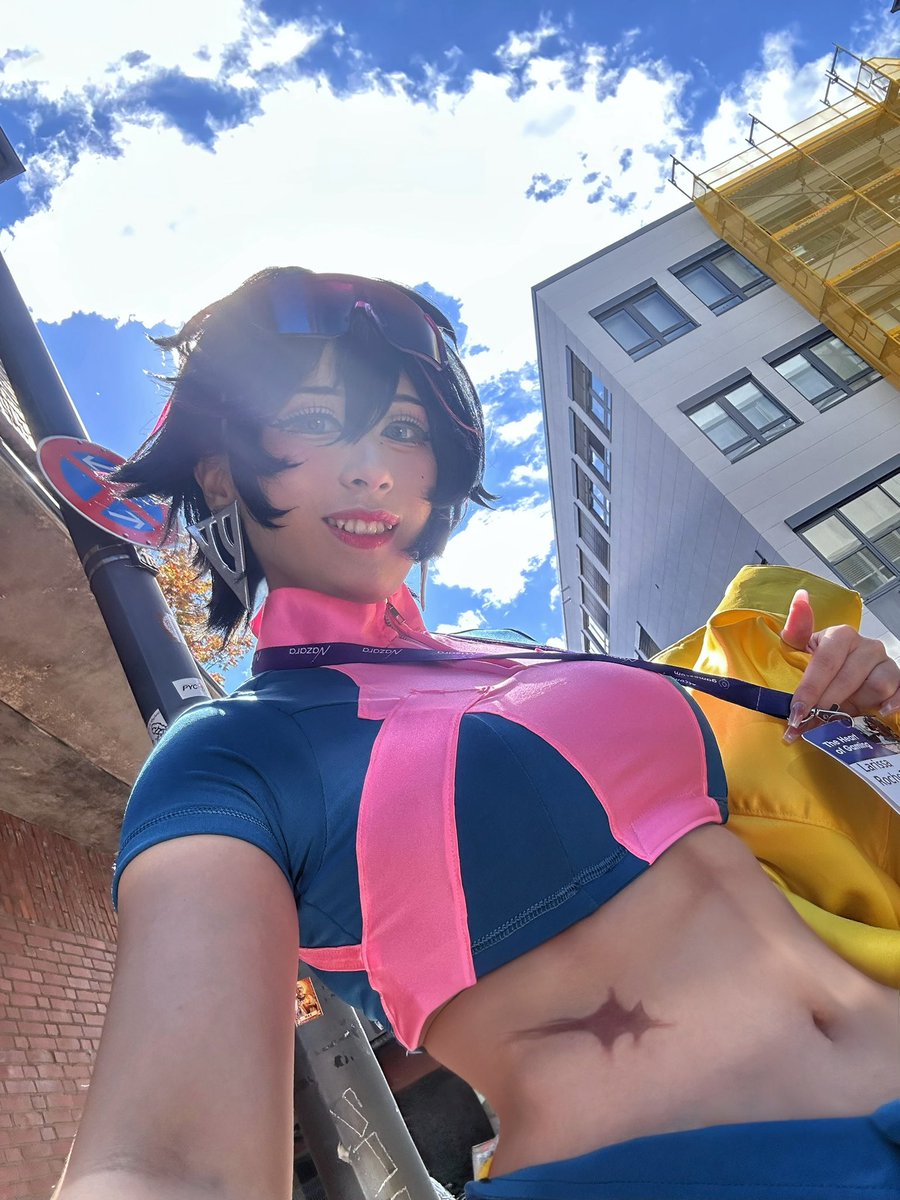 larochefort11's tweet photo. Selfies from @gamescom day 3 last Friday!! Having so much fun these past few days with everyone at Marvel Rivals booth and I will post decent photos from my camera soon after my flight.✈️ 

#MarvelRivals #gamescom #jubilee #cosplay https://t.co/UqLNskbREw
