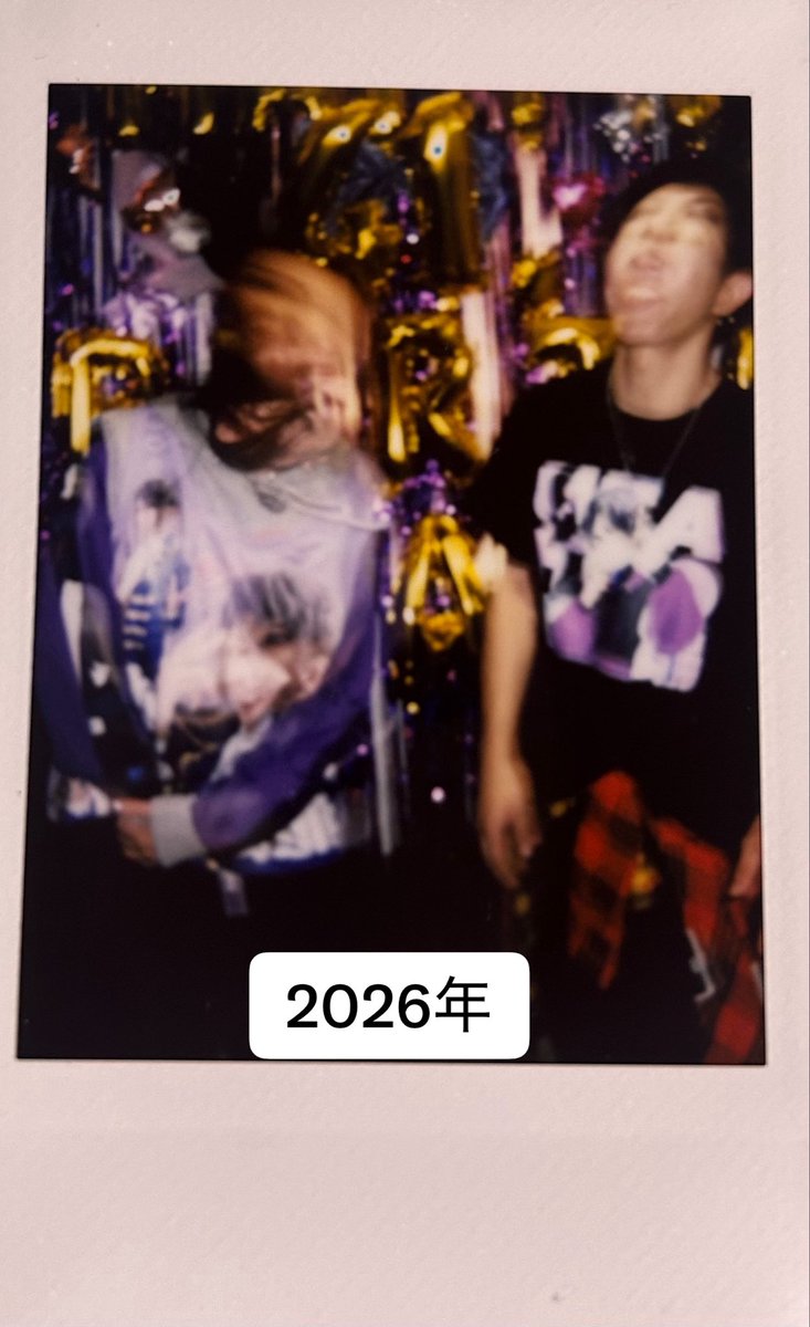 kodemaris's tweet photo. 歌広バースデーお疲れ様でした
恒例のヘドバンチェキだじぇー！

#歌広場淳誕生祭2026 
#歌広場淳生誕祭 #うたげー https://t.co/ghhwRdCV3G