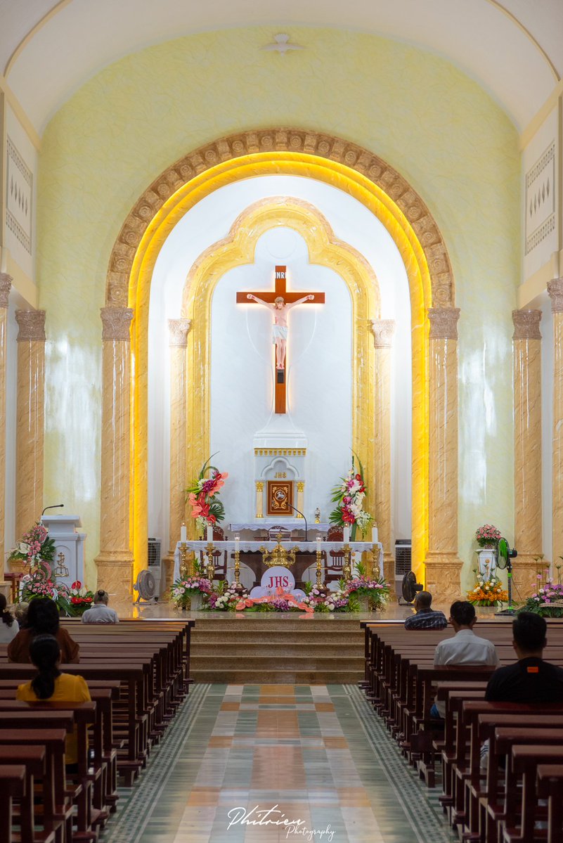 phitrieupro5's tweet photo. ⛪ Giáo xứ Bến Tre - Giáo phận Vĩnh Long 
#PhiTrieuPhotography #catholic #giaoxubentre #Nikon https://t.co/5IBU7GIbwF
