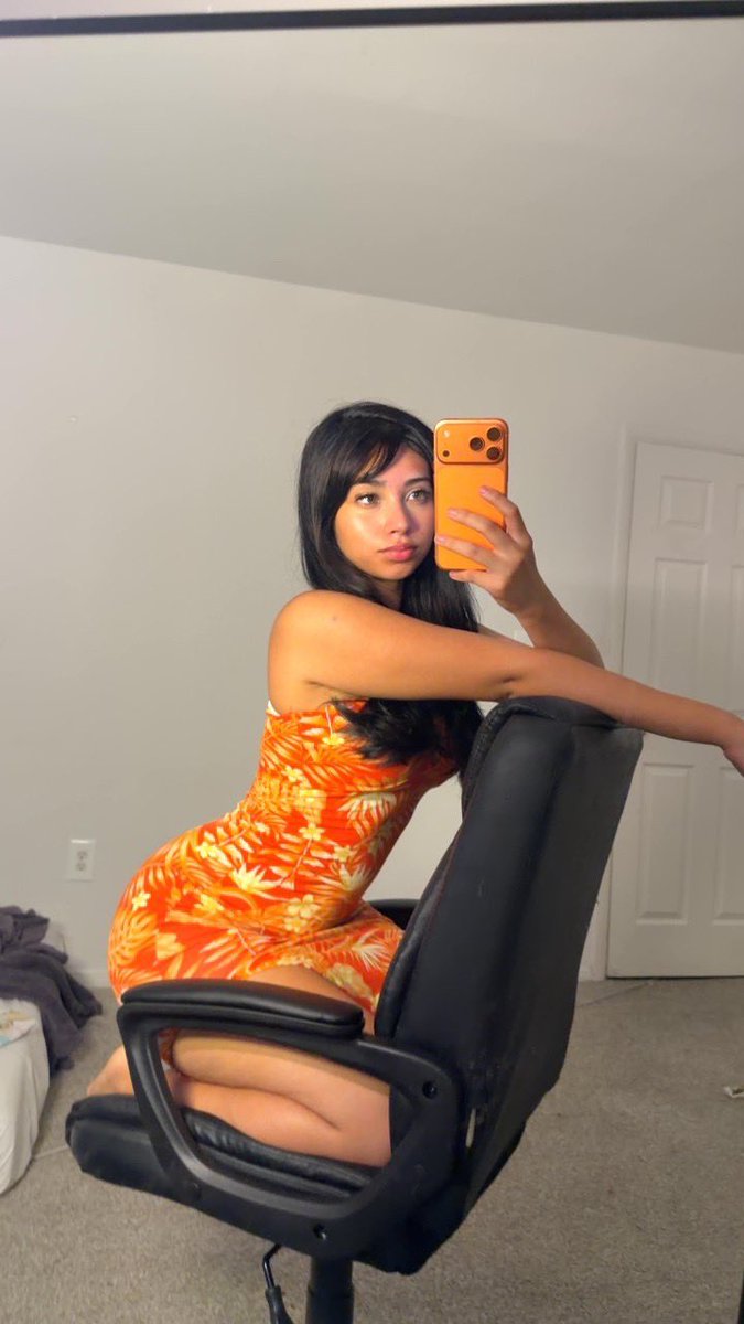 theonlydreaaa's tweet photo. dropping 🌶️ tomorrow :D https://t.co/fEsVDZ0djr
