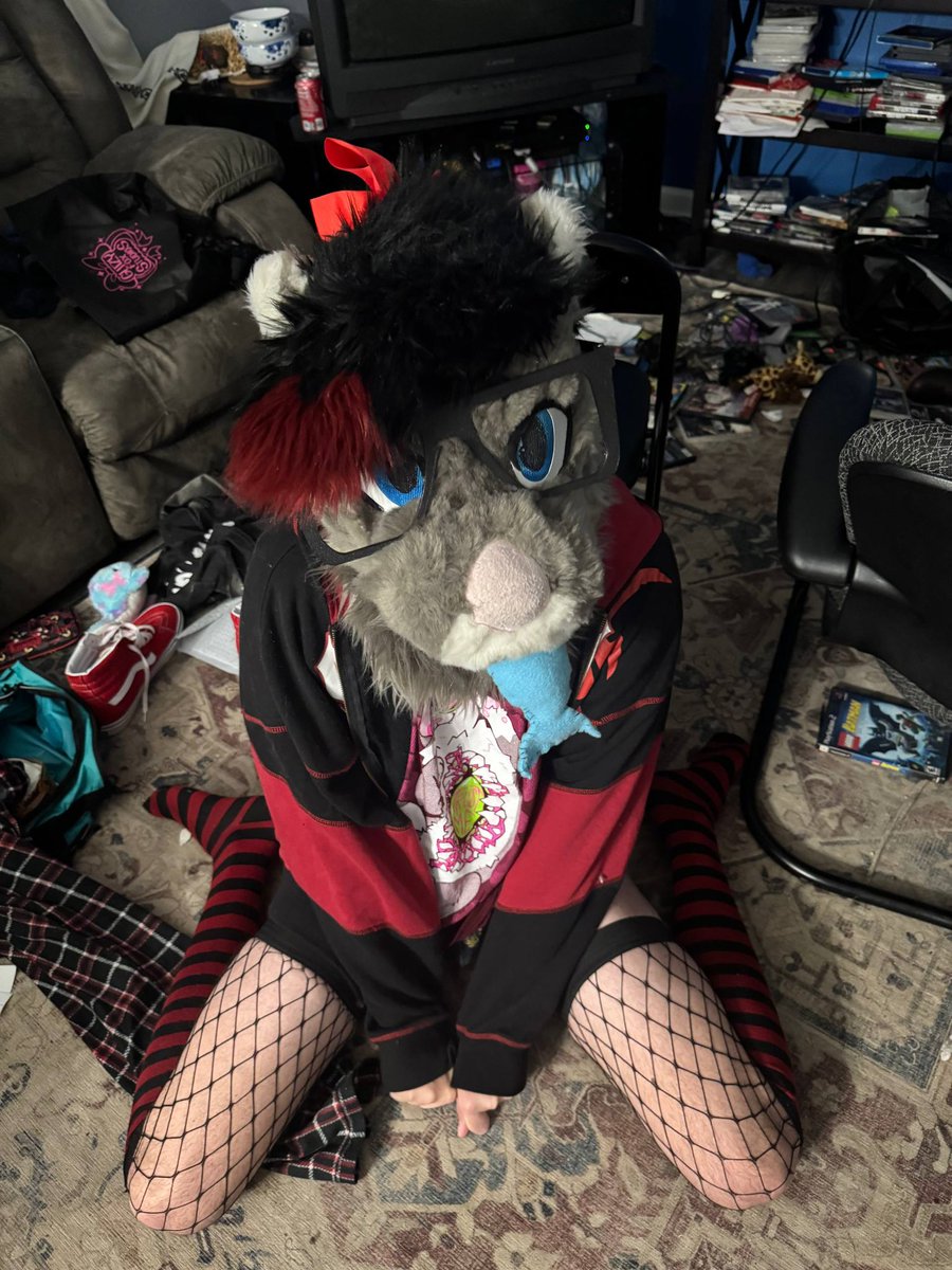 doomtoxicyaoi67's tweet photo. https://t.co/1QFFg5AQ0a